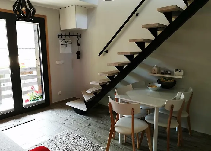 Apartman Kuninga 24 *